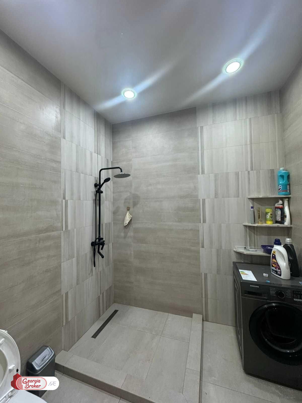 nearly repaired 4-room apartment for sale